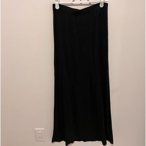 Long black skirt with slit